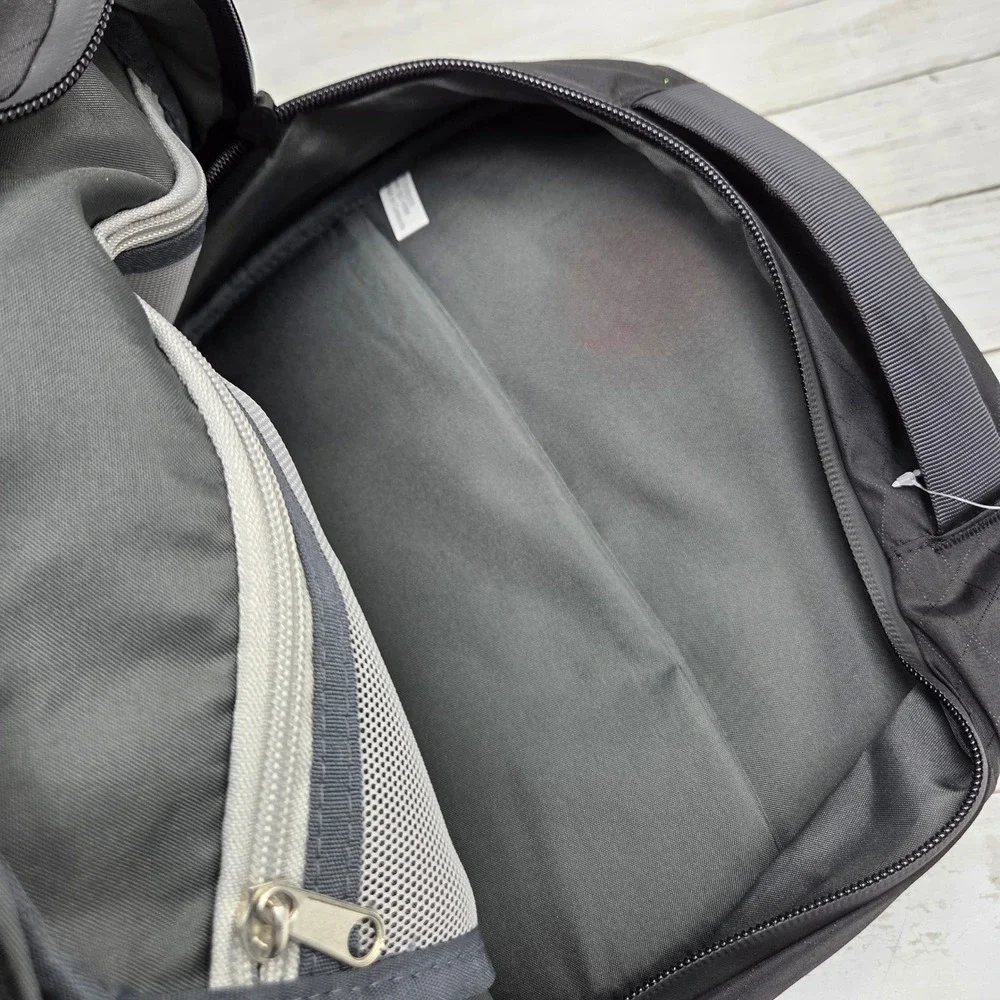 CamelBak Den 15